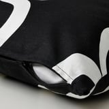 KLIPPBRÄCKA Cushion cover, black/white, 50x50 cm