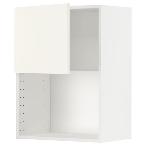 A white METOD kitchen cabinet with a adjustable shelf and snap-on hinges.
