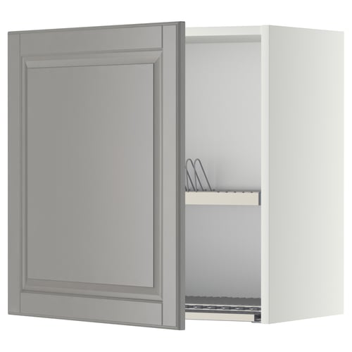 Soft grey METOD kitchen cabinet with bevelled edges, open.