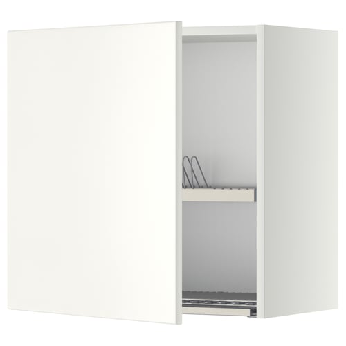 White METOD wall cabinet with adjustable shelves.