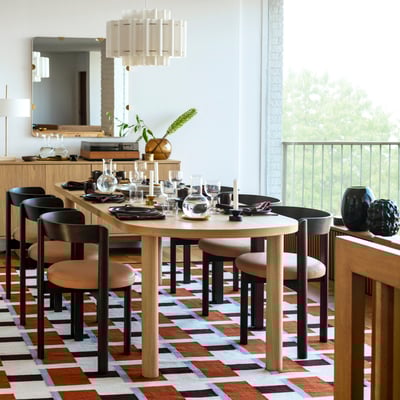 STOCKHOLM 2025 / STOCKHOLM 2025 Table and 6 chairs, oak veneer/dark brown leather, 230x90 cm