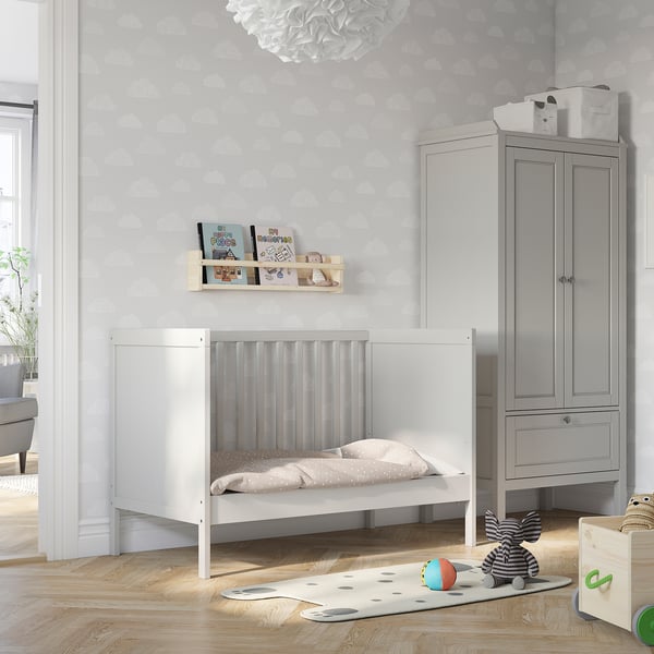 SUNDVIK Cot, grey, 60x120 cm
