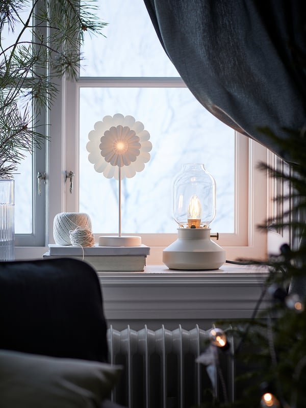 TÄRNABY Table lamp, dimmable beige, 25 cm