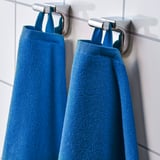 VÅGSJÖN Bath towel, bright blue, 70x140 cm