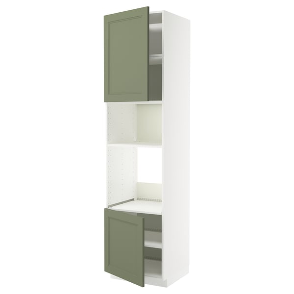 Bucătărie verticală, alb și verde, design modern cu uși deschise.