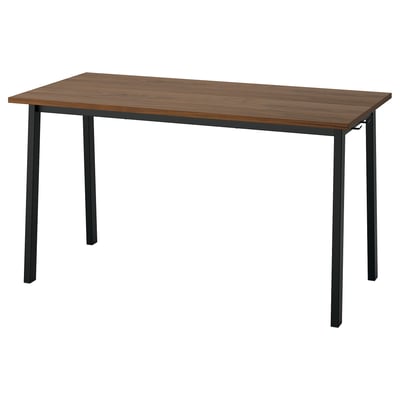 Masă de conferințe METTZON: dreptunghiulară, blat din lemn închis, picioare metalice negre, design robust.