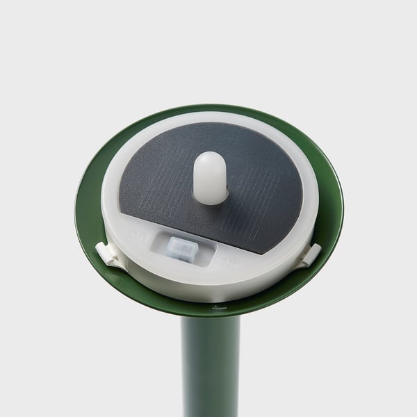 Vedere de sus a lămpii verzi moderne cu accente albe, design elegant.