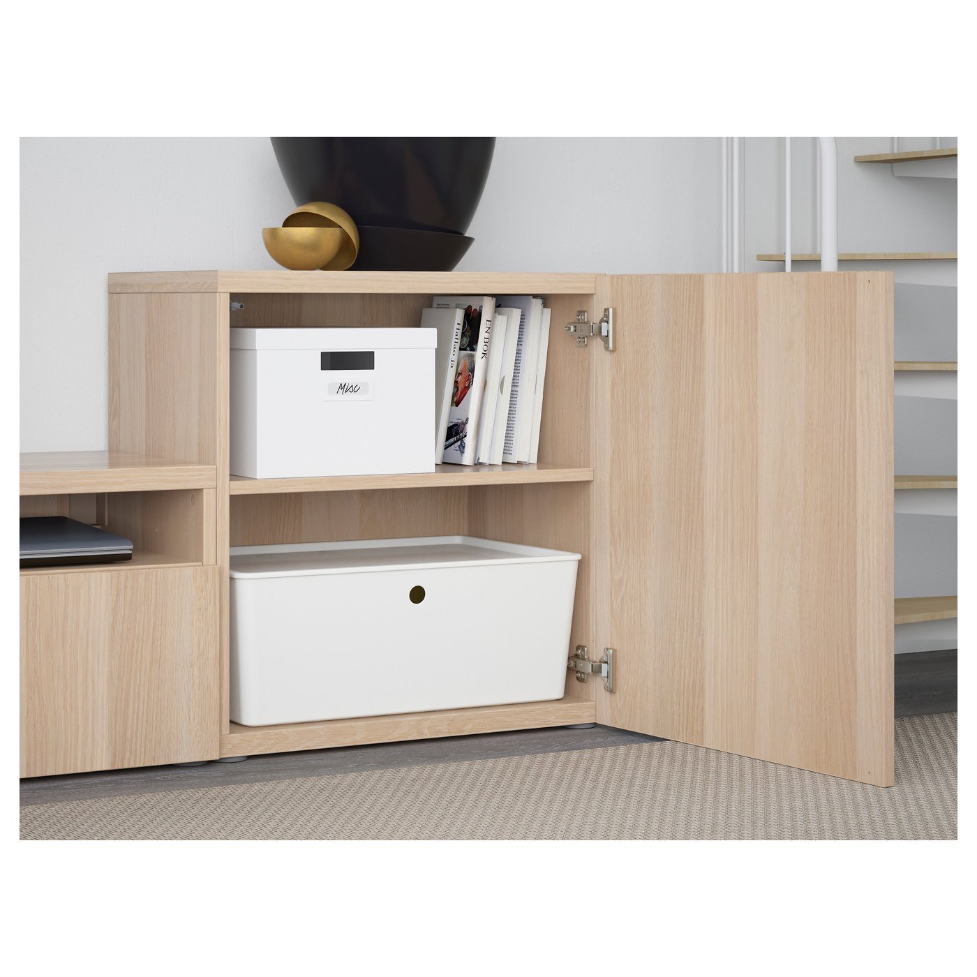 BESTÅ TV komb.odlaganje/staklena vrata, belo b. im. hrastovine/Lappviken im. b. b. hrast staklo, 300x42x211 cm
