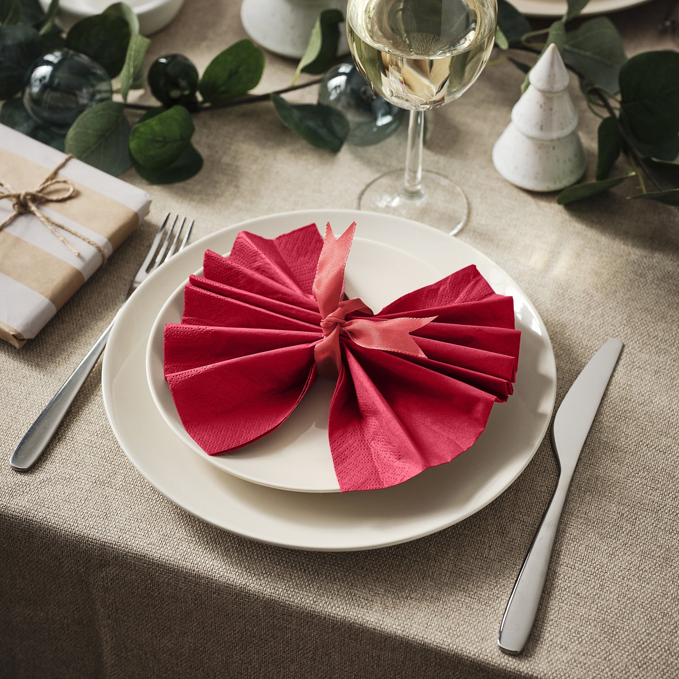 FANTASTISK Papirna salveta, crvena, 40x40 cm