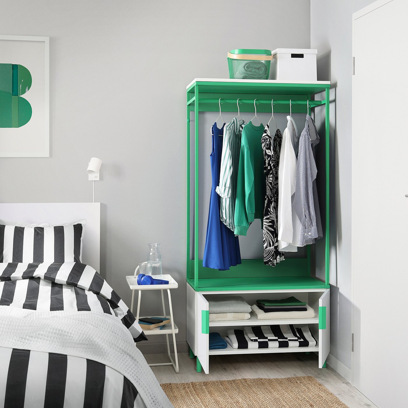 PLATSA Garderober s 2 vrata, bela Fonnes/zelena, 80x42x173 cm