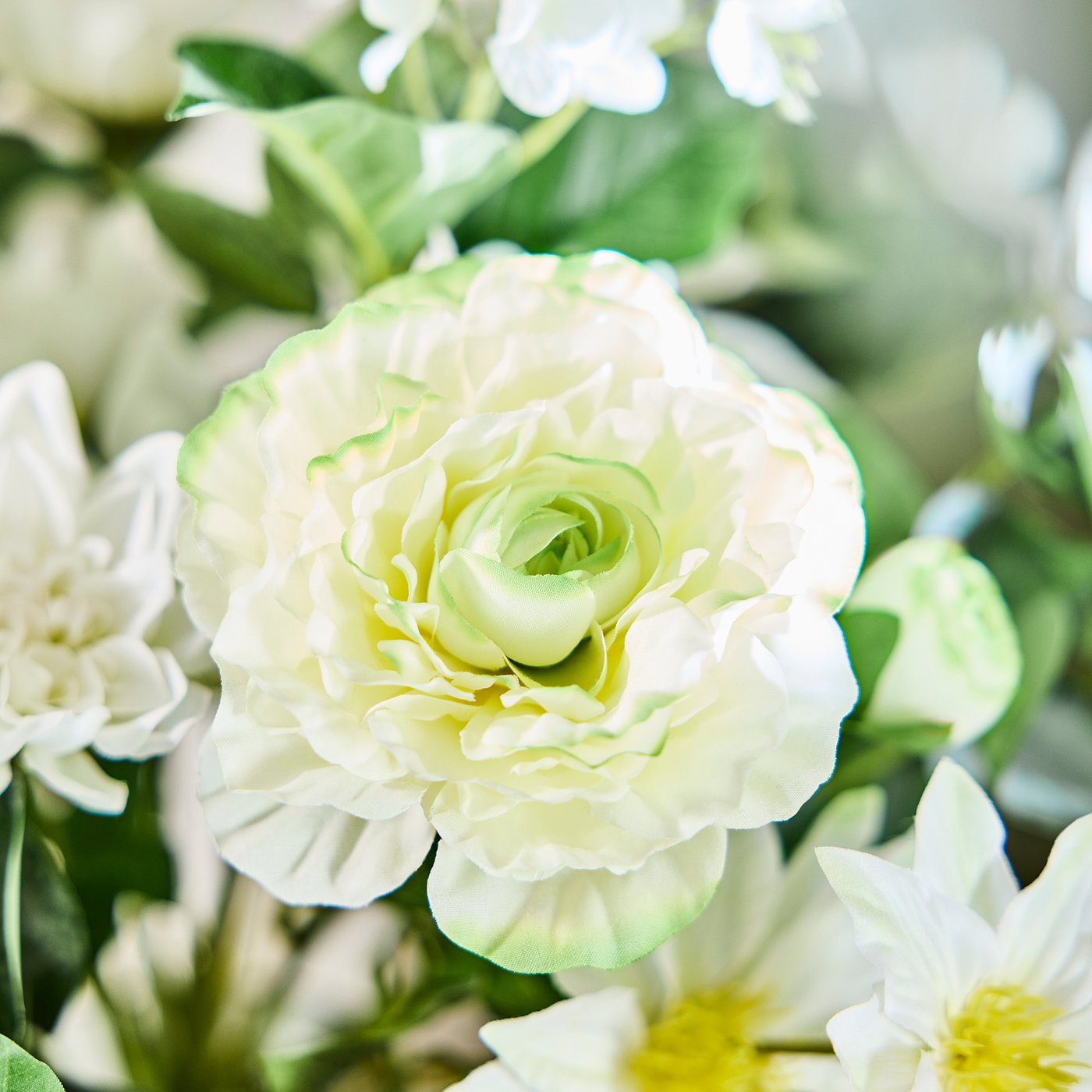 SMYCKA Veštački buket, unutra/spolja/bela, 60 cm