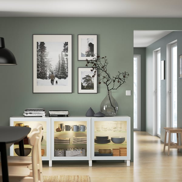 BESTÅ تشكيلة تخزين مع أبواب, أبيض Glassvik/Stubbarp/أبيض/أخضر فاتح زجاج شفاف, 180x42x74 سم