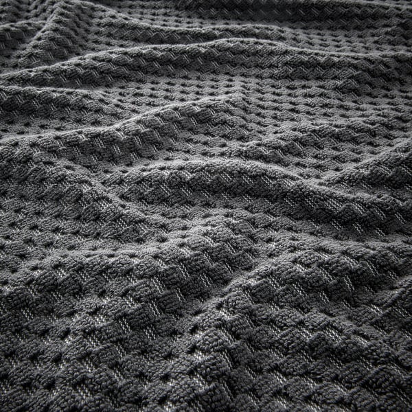 FJÄLLSTARR منشفة حمّام, رمادي غامق, 100x150 سم