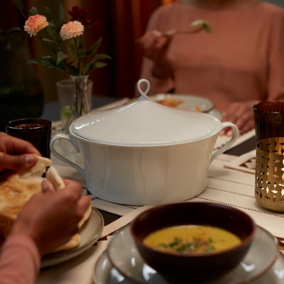 GOKVÄLLÅ زبدية شوربة, فخّار/أبيض, 4.7 ل