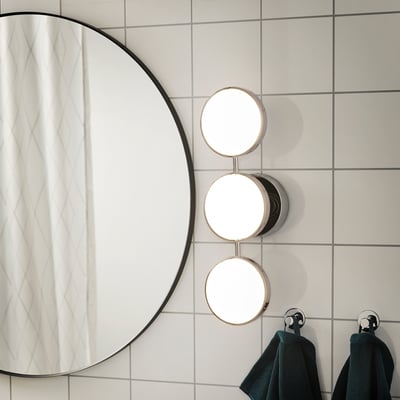 KABOMBA مصباح حائط LED, إضاءة قابلة للتعتيم طلاء كروم/لمّاع, ‎47x14 سم‏