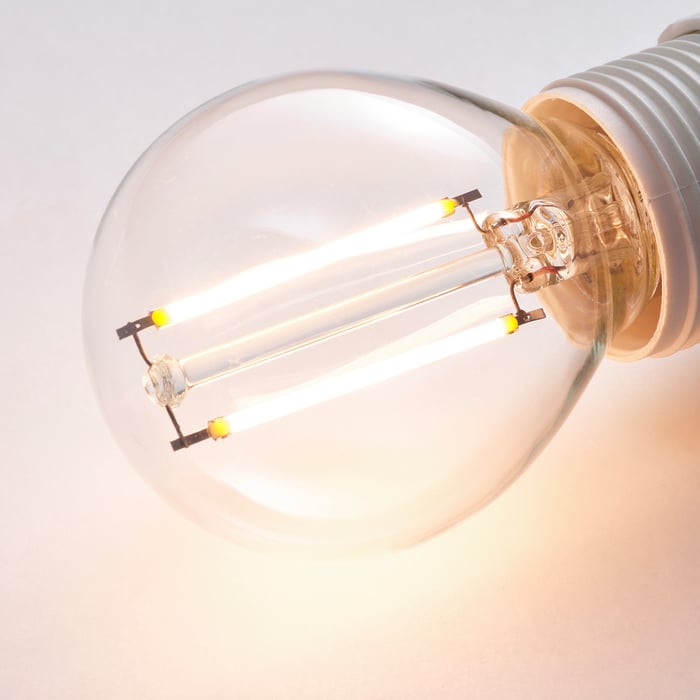 LUNNOM لمبة LED E14 150 lumen, كرويّة شفاف, 45 مم - IKEA