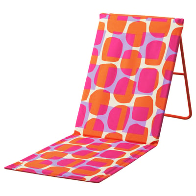 STRANDÖN colourful beach chair. Bright pink and orange pattern. Comfortable with adjustable back, soft filling. Metal frame, recycled polyester.