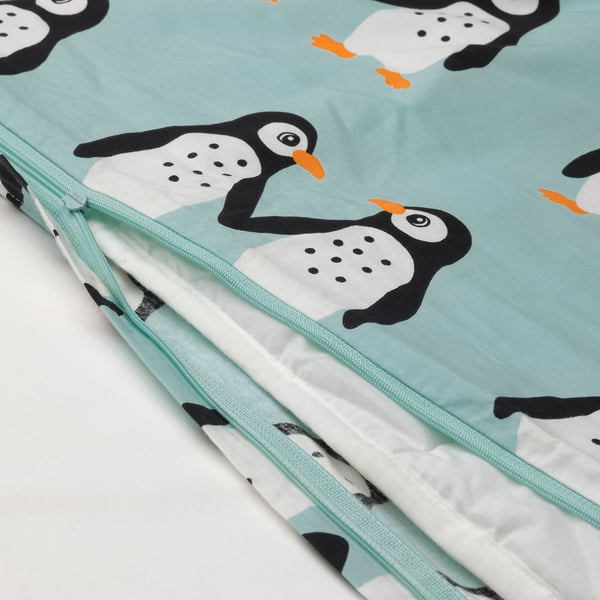 Penguin-themed duvet cover with zipper, light blue, safe for kids.