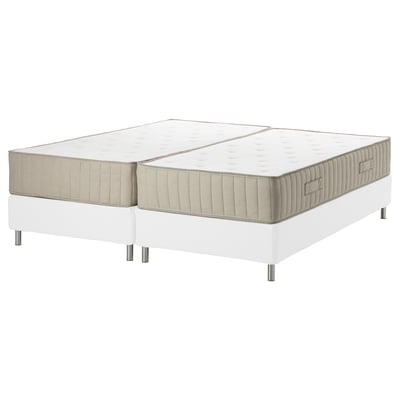 Espevar/vatnestrom bed set: two white mattresses on white base, pocket springs, natural materials.