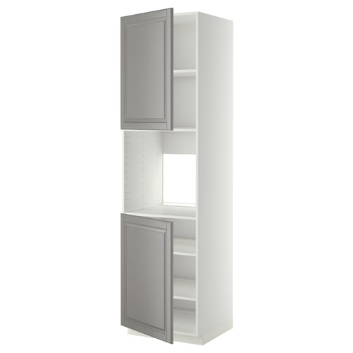 A white METOD kitchen cabinet with grey bodbyn doors and adjustable shelves.