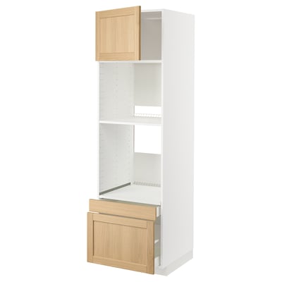 White METOD kitchen unit with oak doors, adjustable shelves, and pull-out drawer.