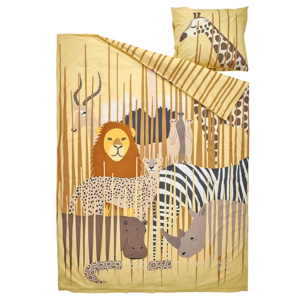 Safari-themed bedding: yellow lion, zebra, giraffe, and more on savannah background; duvet and pillow in soft cotton and viscose.