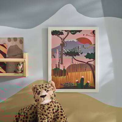 SANDLÖPARE Poster, hiding on the savannah, 30x40 cm