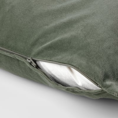 Green cotton velvet cushion cover, hidden zipper for easy removal, fits 50x50 cm cushion.