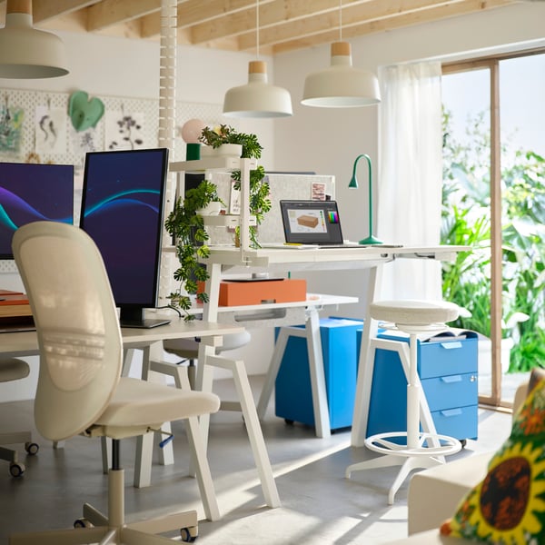 TROTTEN / FLINTAN Desk and chair, electric/white beige, 120x70 cm