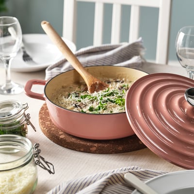 VARDAGEN Pot with lid, enamelled cast iron light pink, 2.5 l
