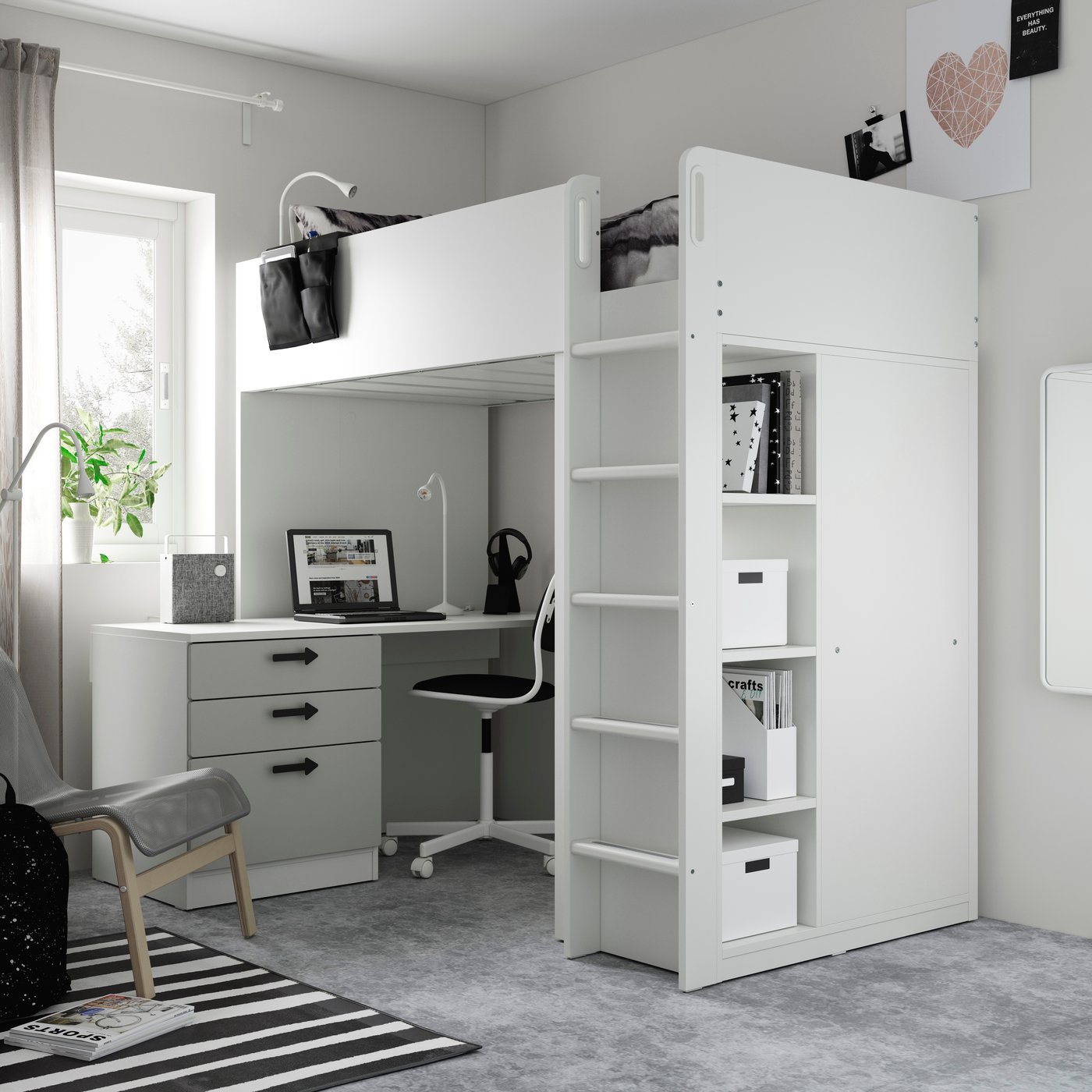 IKEA SMÅSTAD loftsäng, vit grå/med skrivbord med 2 hyllplan, 90x200 cm