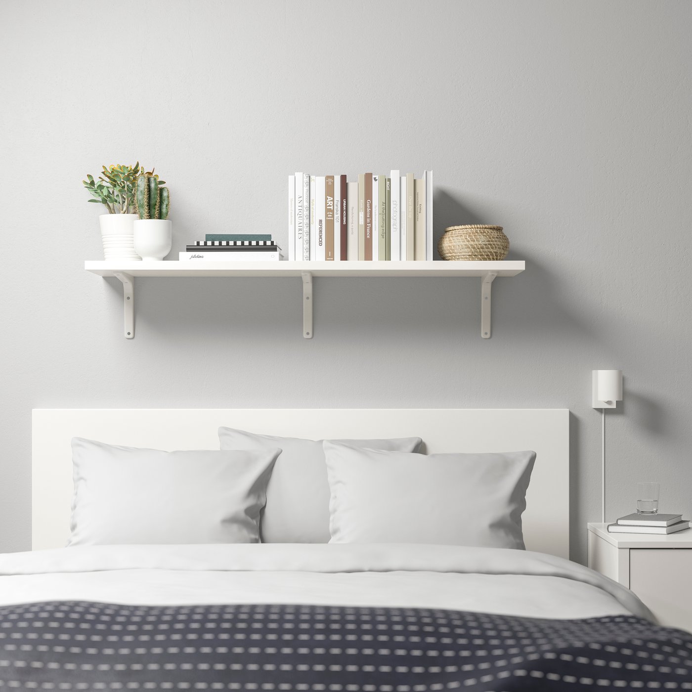 IKEA BERGSHULT / TOMTHULT hyllplan med konsol, vit, 120x20 cm