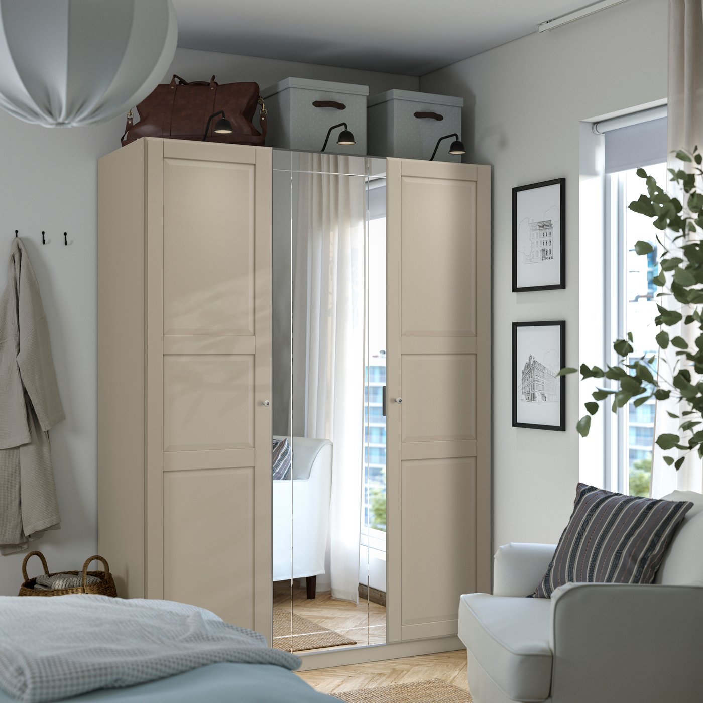 IKEA PAX / KAMMARTORP/TYSSEDAL garderobskombination, gråbeige/gråbeige spegelglas, 150x60x201 cm