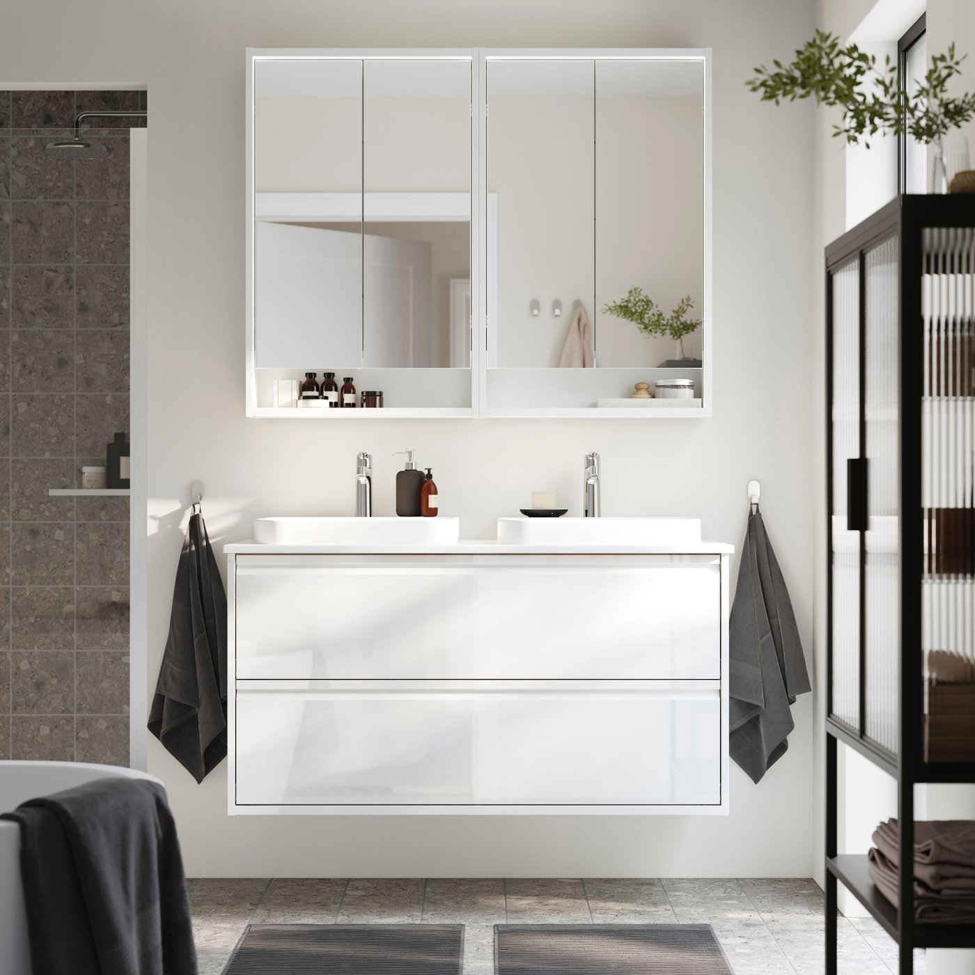 IKEA ÄNGSJÖN / BACKSJÖN kommod m lådor/tvättställ/kranar, högglans vit, vit/vit marmormönstrad, 122x49x71 cm
