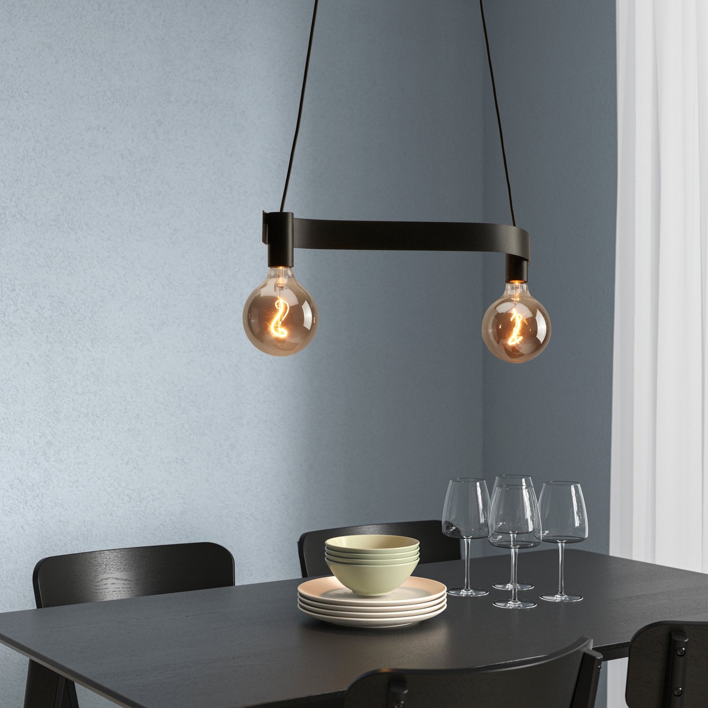 IKEA ACKJA / MOLNART taklampa med ljuskälla, vågformad svart/klot grå klarglas