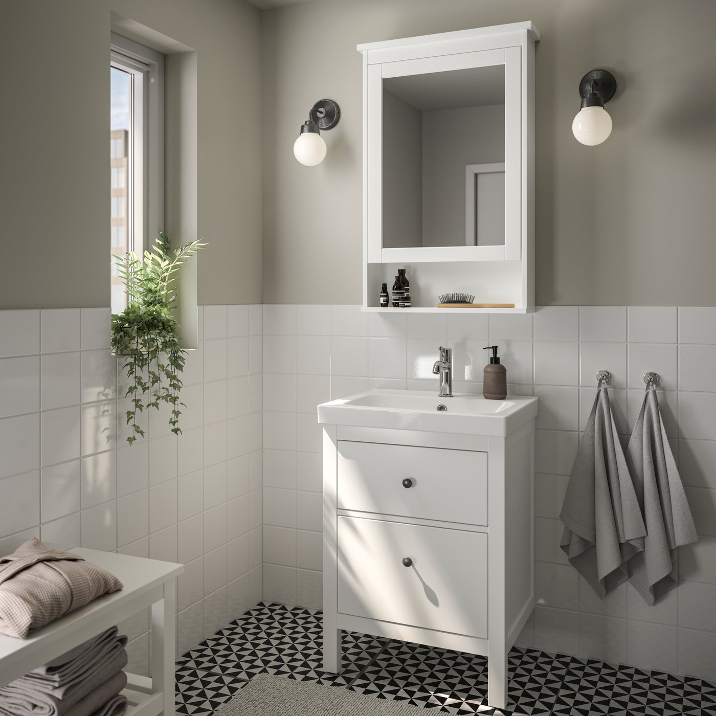 IKEA HEMNES / ORRSJÖN kommod m lådor/tvättställ/kran, vit, 62x49x89 cm