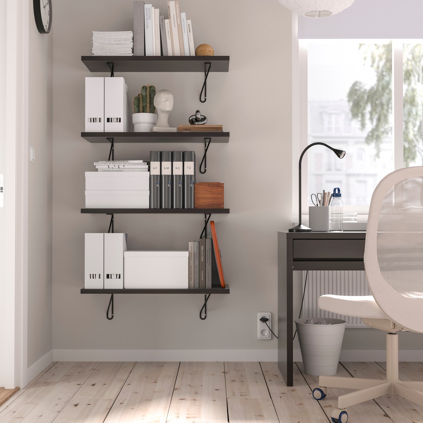IKEA BERGSHULT / FÖRLÄGGARE vägghylla, brunsvart/svart, 80x30 cm