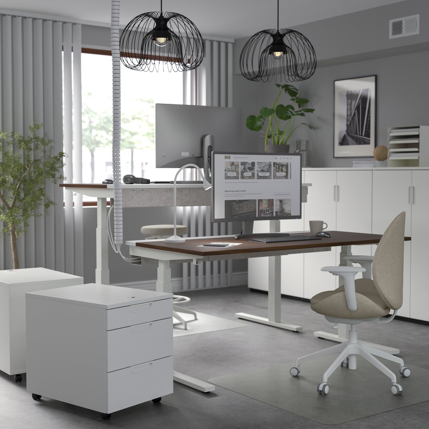IKEA MITTZON höj och sänkbart skrivbord, elektrisk valnötsfaner/vit, 160x60 cm, skrivbord sitt/stå
