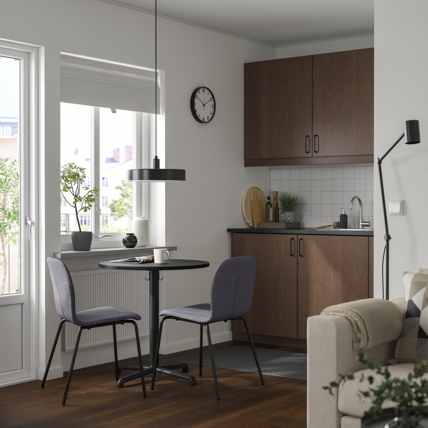 IKEA STENSELE / KARLPETTER bord och 2 stolar, antracit antracit/gunnared mellangrå svart, 70 cm