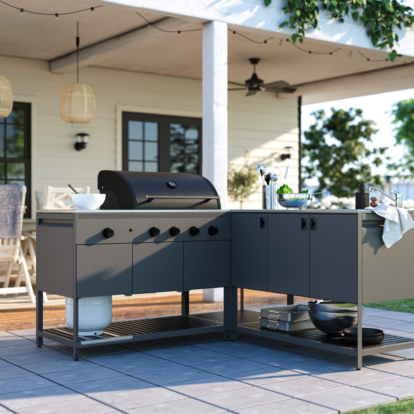 IKEA BÅTSKÄR utekök med gasgrill+diskbänksenhet, mörkgrå, 180x180 cm