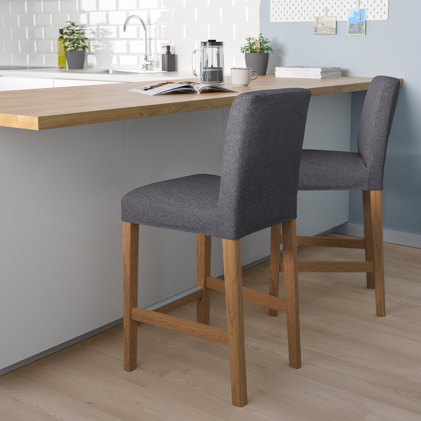 IKEA BERGMUND barstol, bänkhöjd ekmönstrad/gunnared mellangrå, bänkhöjd/ekmönstrad, 62 cm