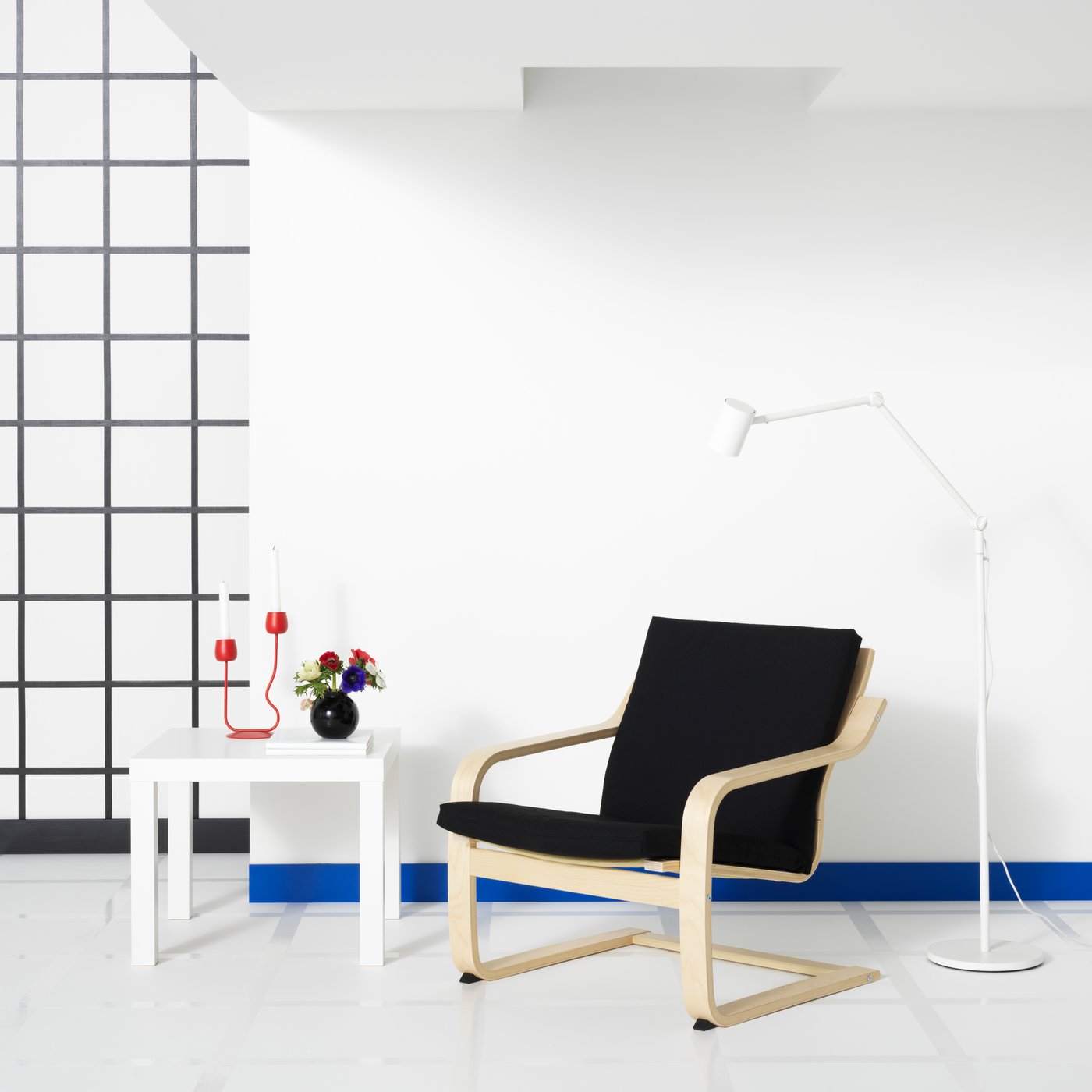 IKEA POÄNG fåtölj med låg rygg, naturfärgad/beige/vissle svart, björkfaner