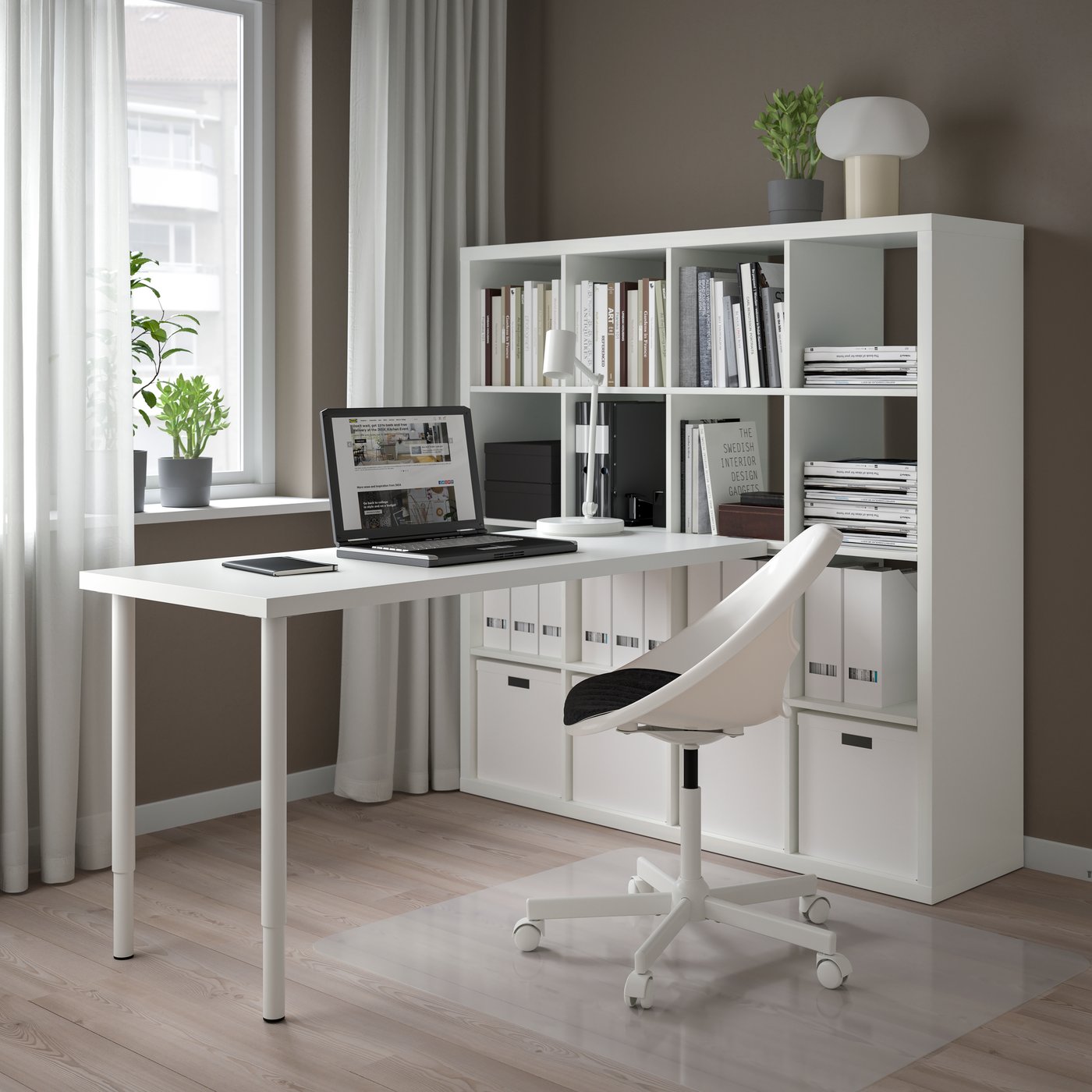 IKEA KALLAX / LAGKAPTEN bordskombination, vit, 147x179x147 cm