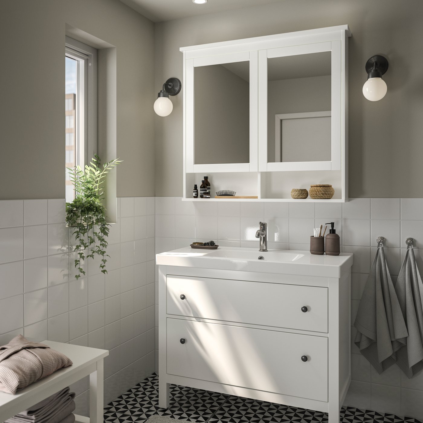 IKEA HEMNES / ORRSJÖN kommod m lådor/tvättställ/kran, vit, 102x49x89 cm