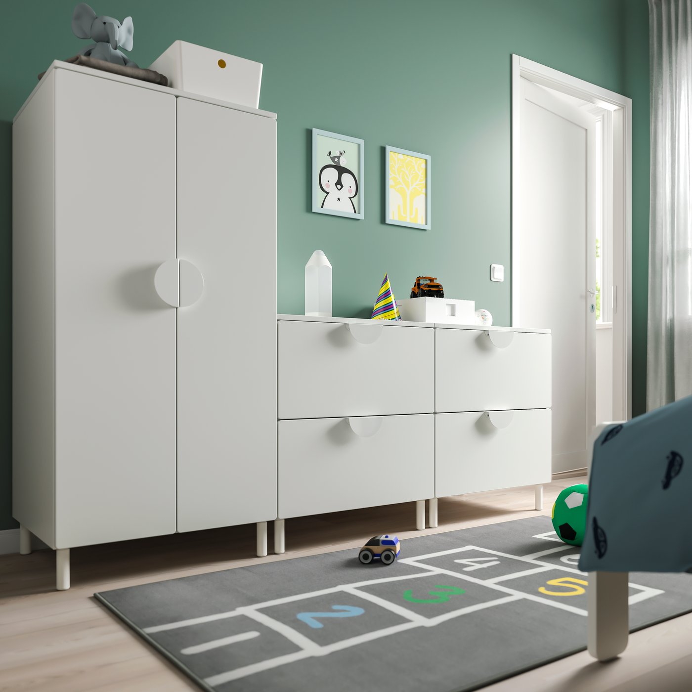 IKEA SMÅSTAD / PLATSA garderob, vit vit/med 2 byråer, 180x57x133 cm