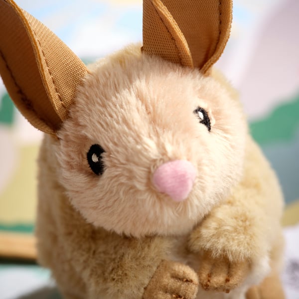 ALPTALL Mjukleksak, långörad ökenspringråtta/beige, 9 cm