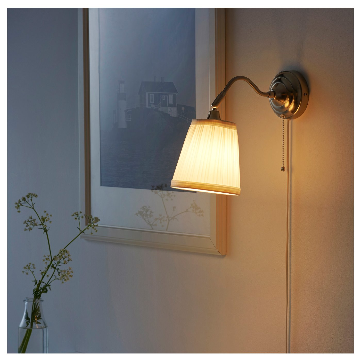 Ikea årstid vägglampa