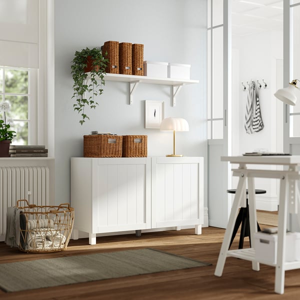 BESTÅ Förvaring med dörrar, Pipmakare vit/Stubbarp vit, 120x42x74 cm