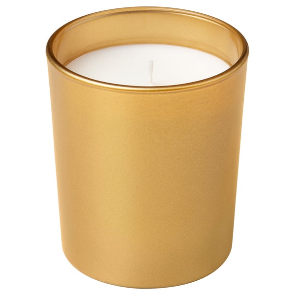 Gyllene GOKVÄLLÅ ljus i glas, cylindrisk, doft av sandelträ.