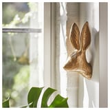 Guld kaninhuvud väggdekor, modern design, aluminiummaterial, stolt form, enastående heminredning.